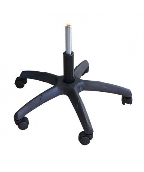 Пятил. чёрн. с колёсами, пневм.